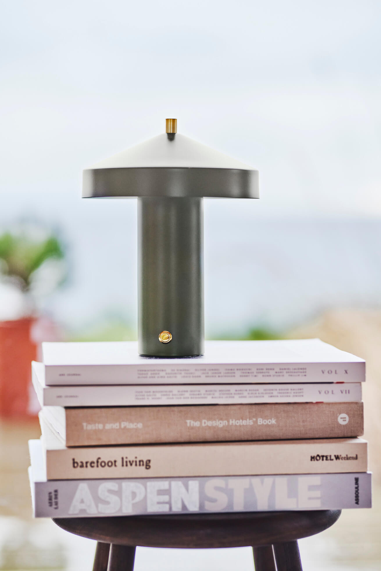 Hatto Table Lamp LED (EU)