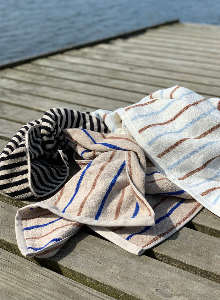 Raita Towel - 100x150cm