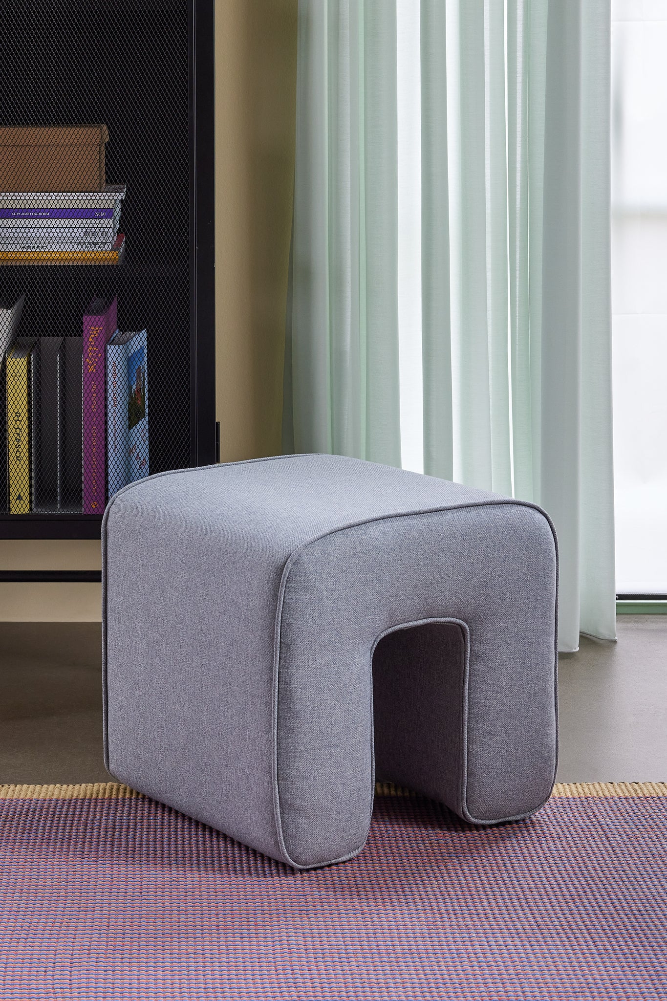 Sculpture Pouffe Grey