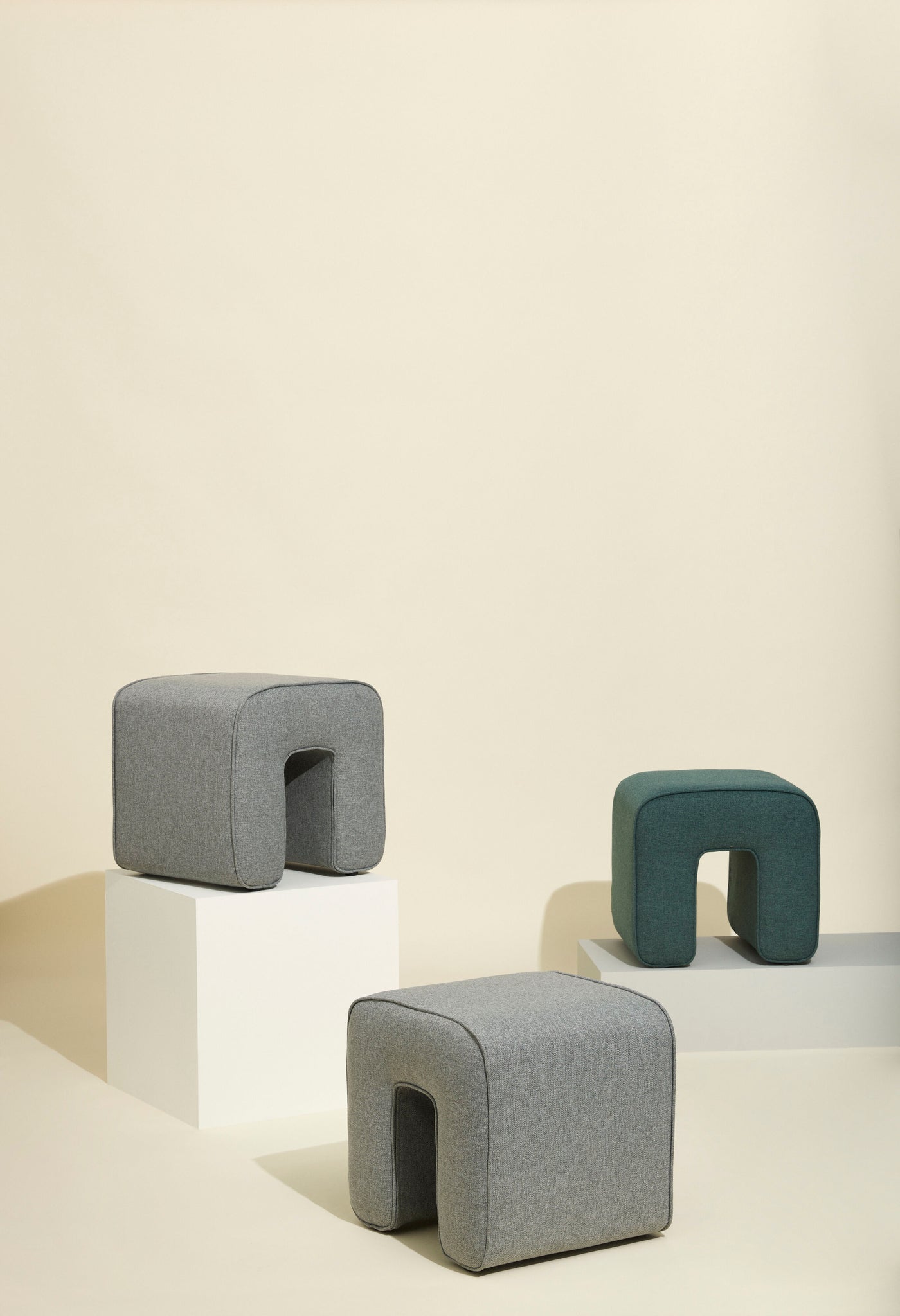 Sculpture Pouffe Grey