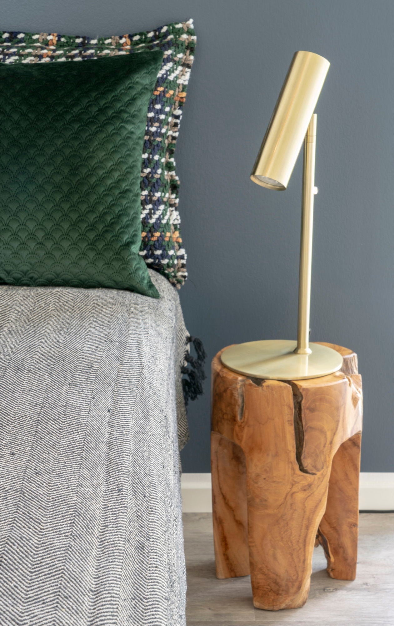 Paris Table Lamp - Lamp in brass with a 200 cm fabric cord Bulb: GU10/5W LED IP20