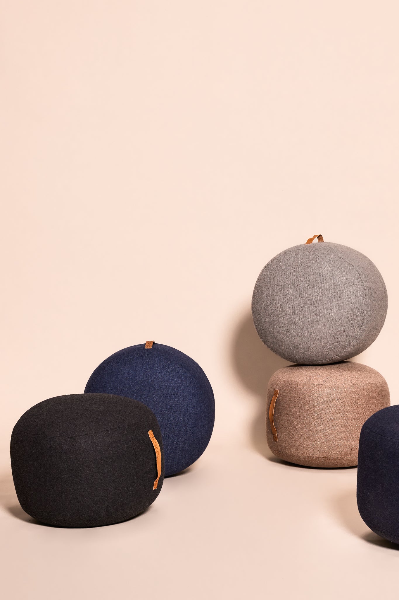 Mochi Pouffe Ø50 Brown