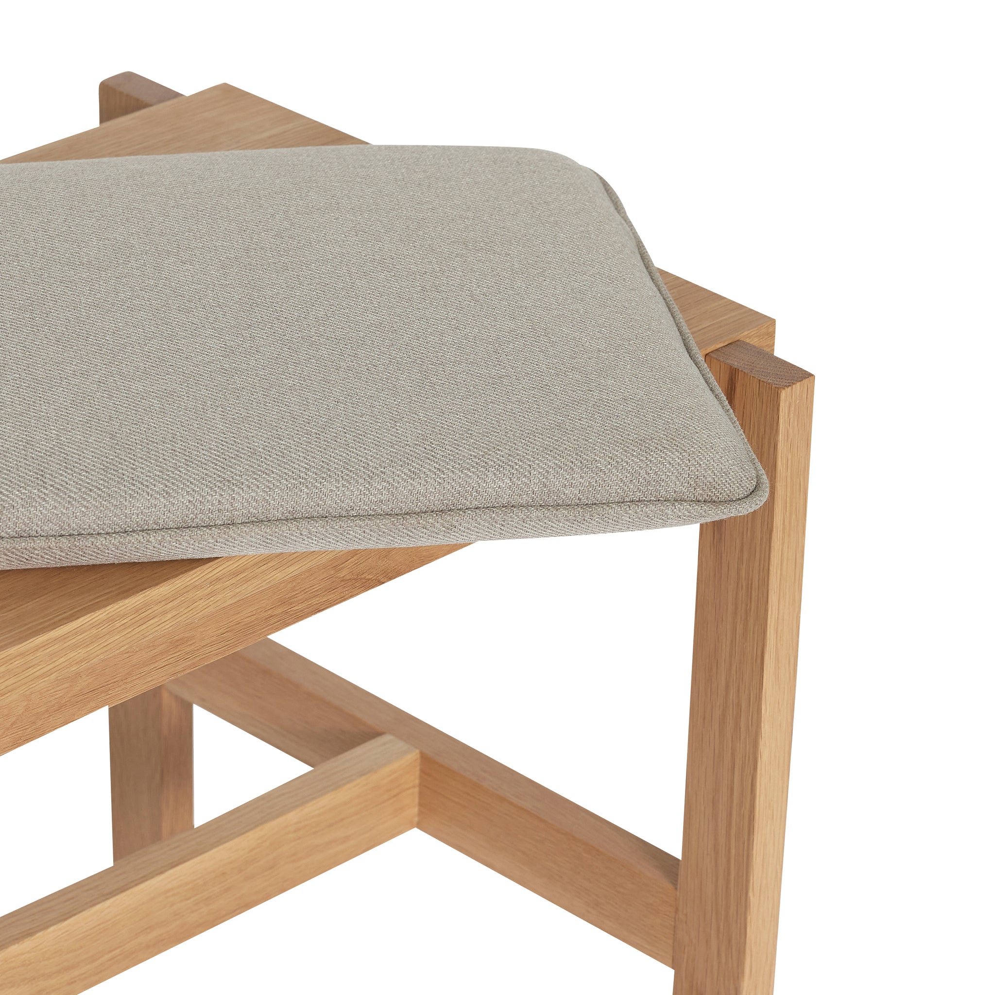 Epoch Bench Sand/Natural