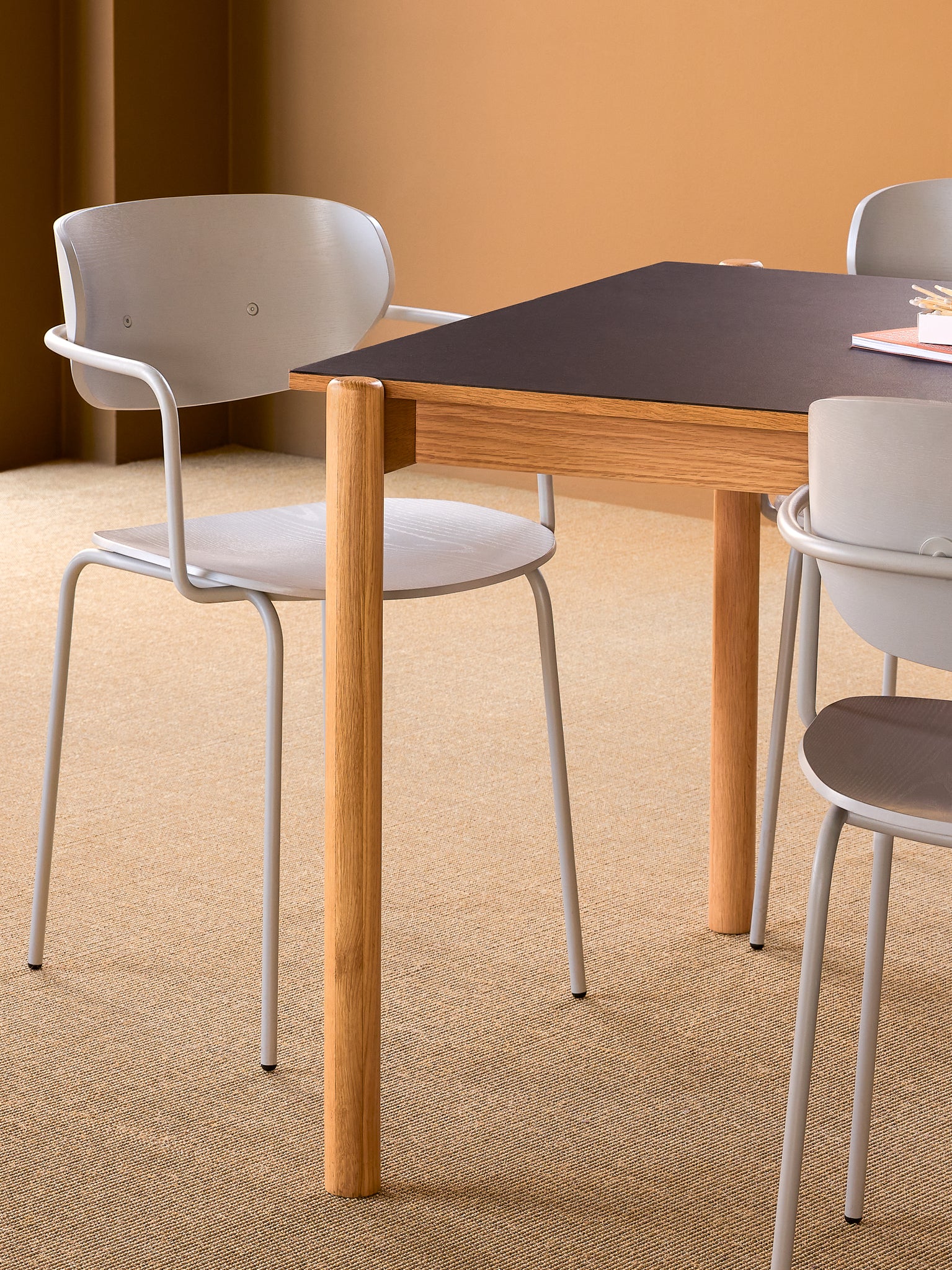 Oblique Dining Table Rectangular Black