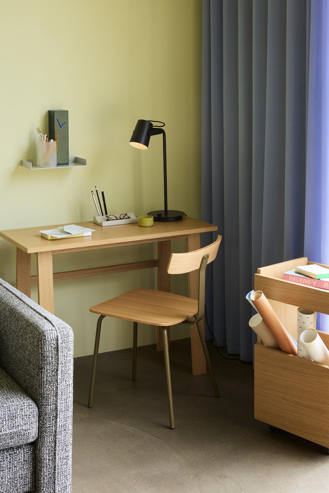 Ardent Table Lamp Black