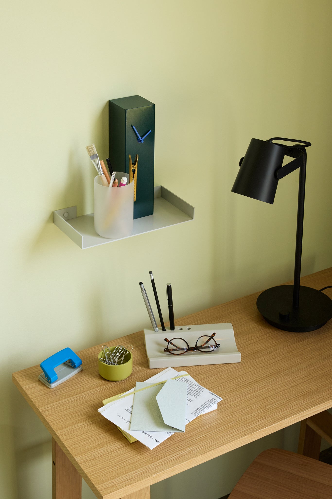 Ardent Table Lamp Black