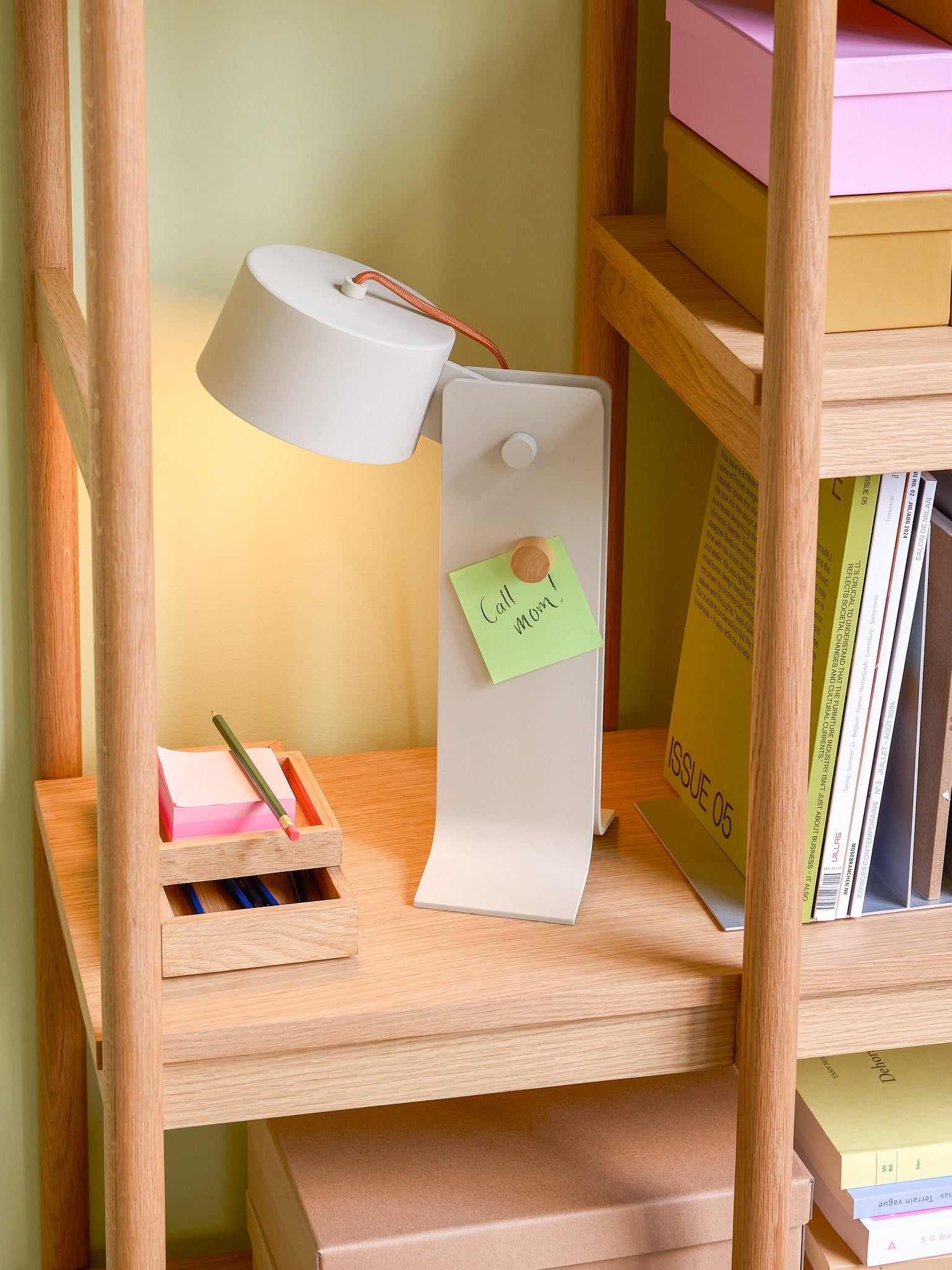 Crea Table Lamp Sand