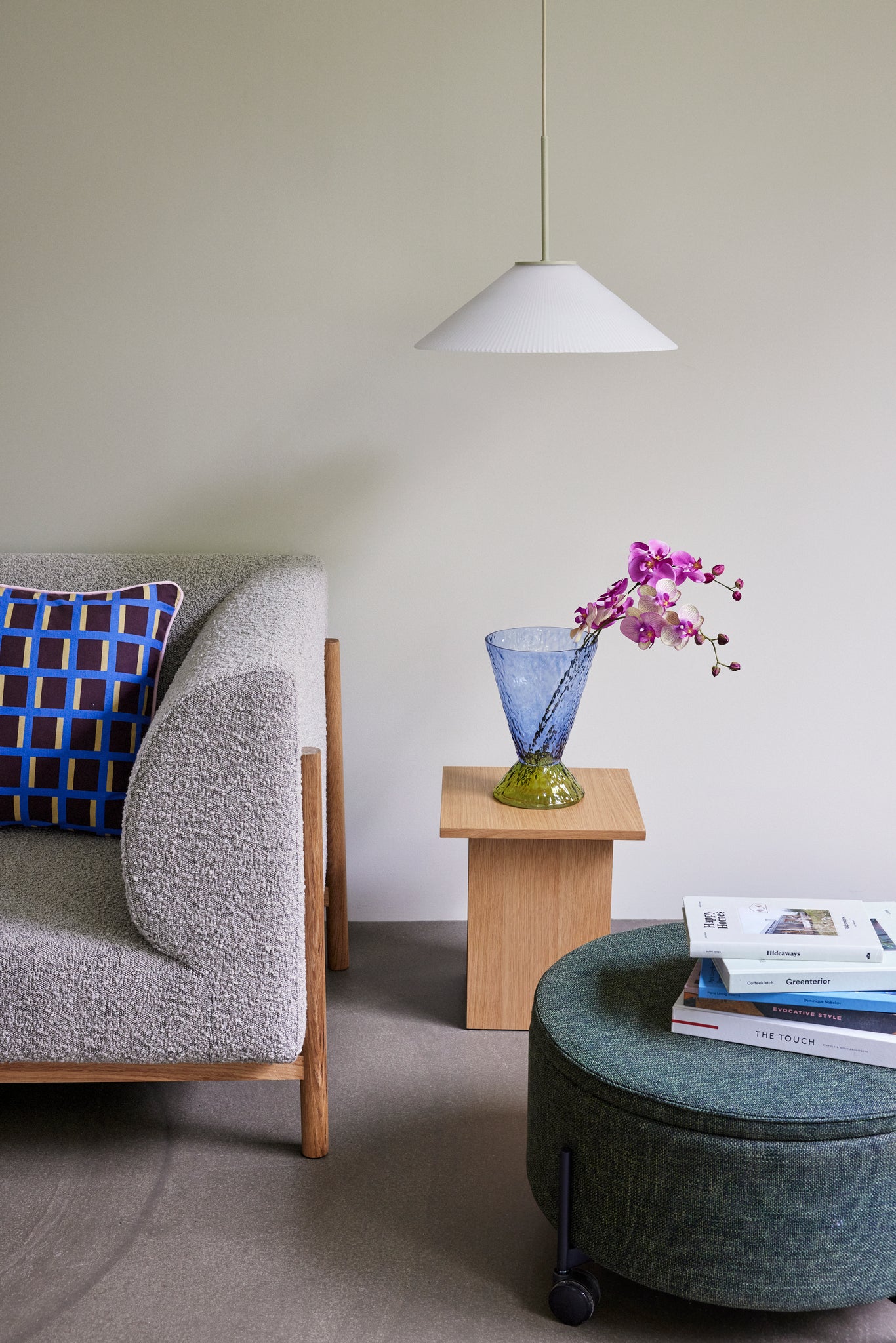 Solid Pendant Lamp White/Sand