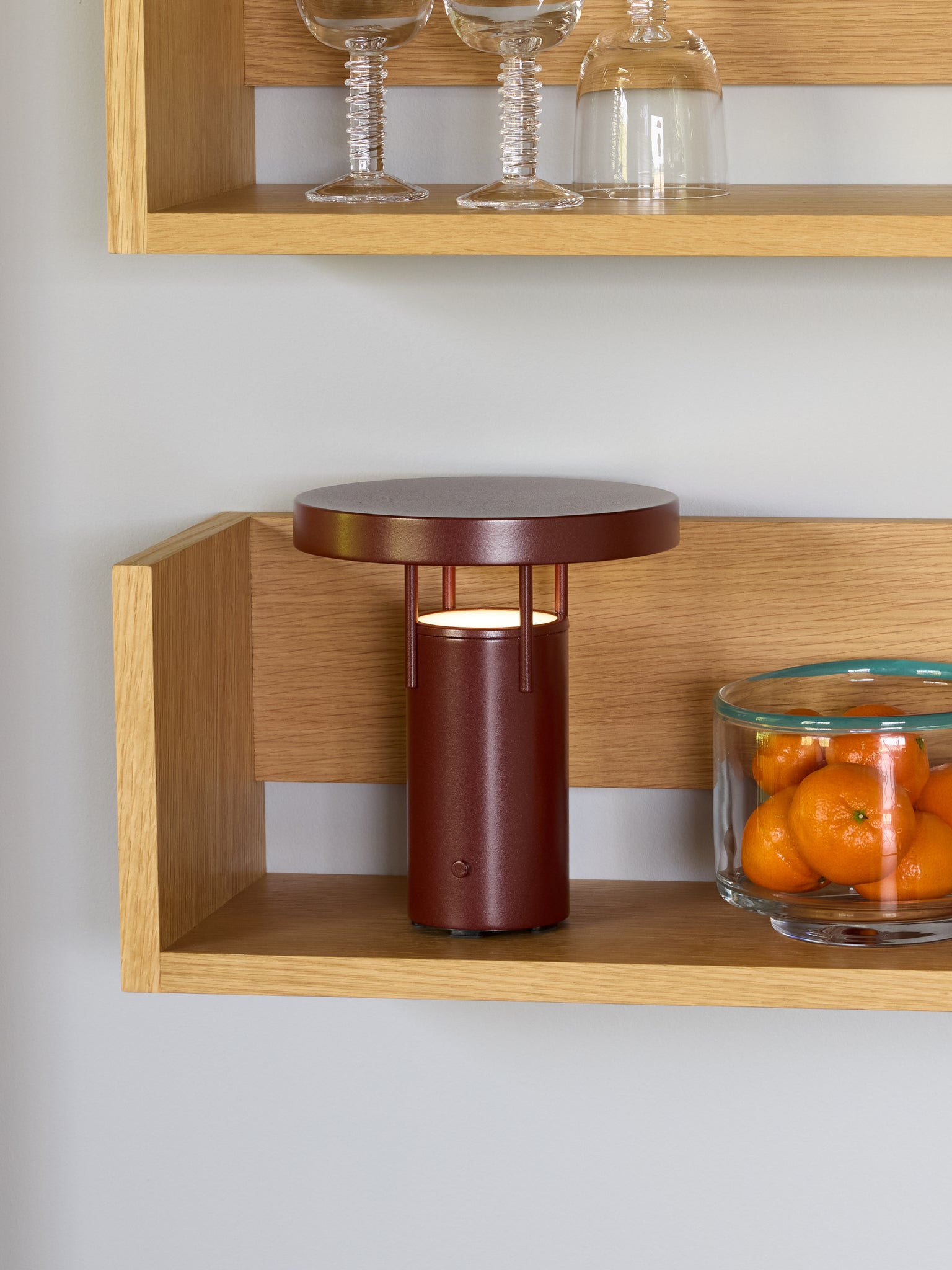 BringMe Portable Lamp Mini Metallic Burgundy