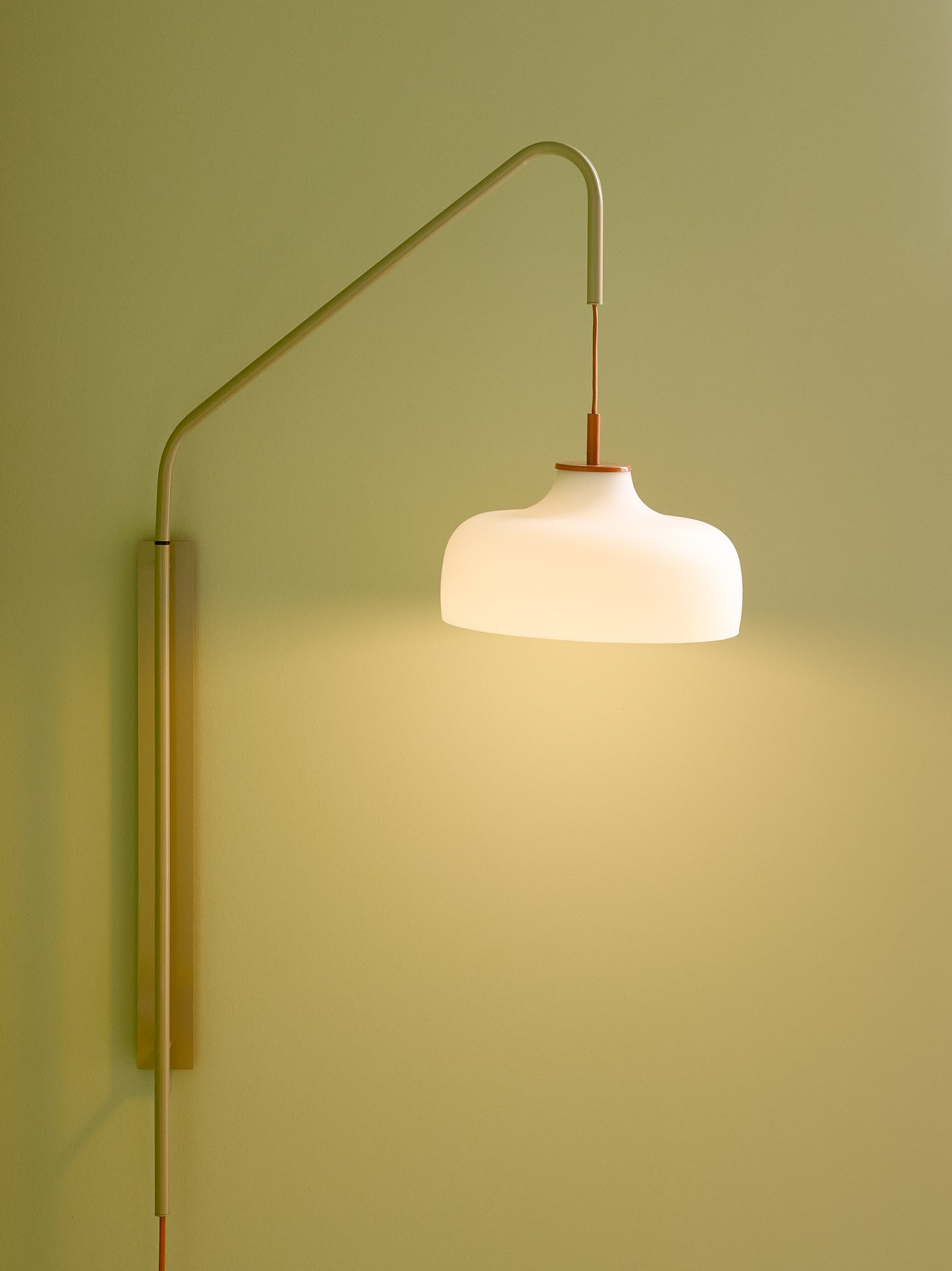 Current Wall Light Sand