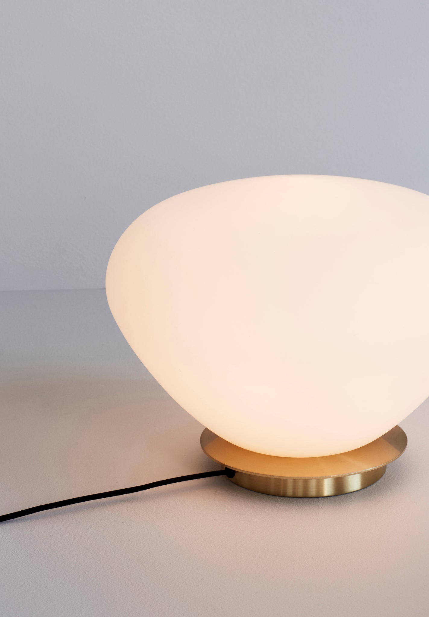 Bean Table Lamp White