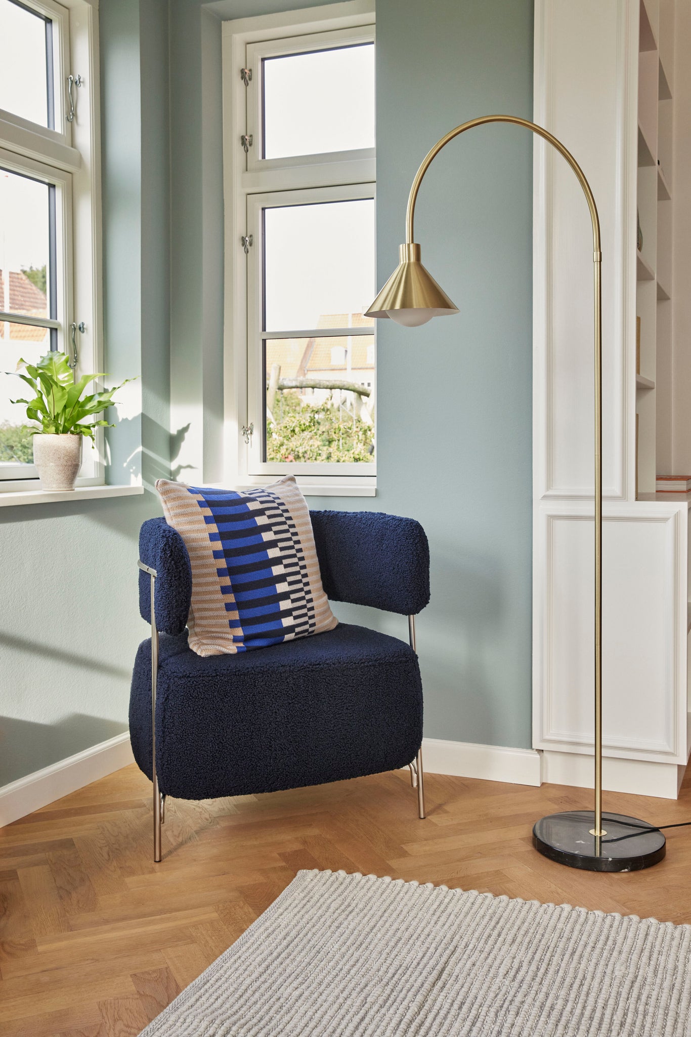 Pipe Floor Lamp Brass