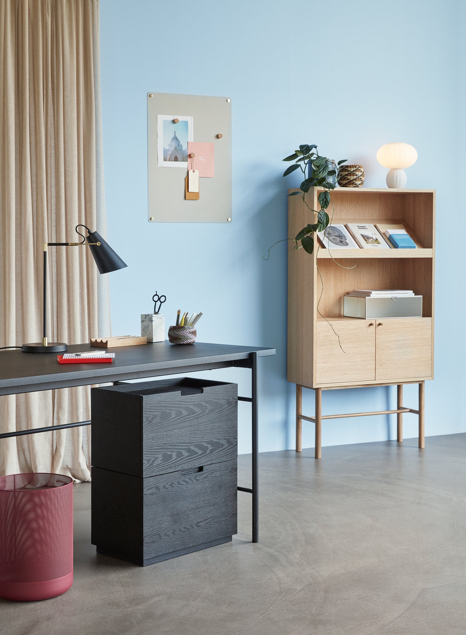 Kumu Table Lamp White