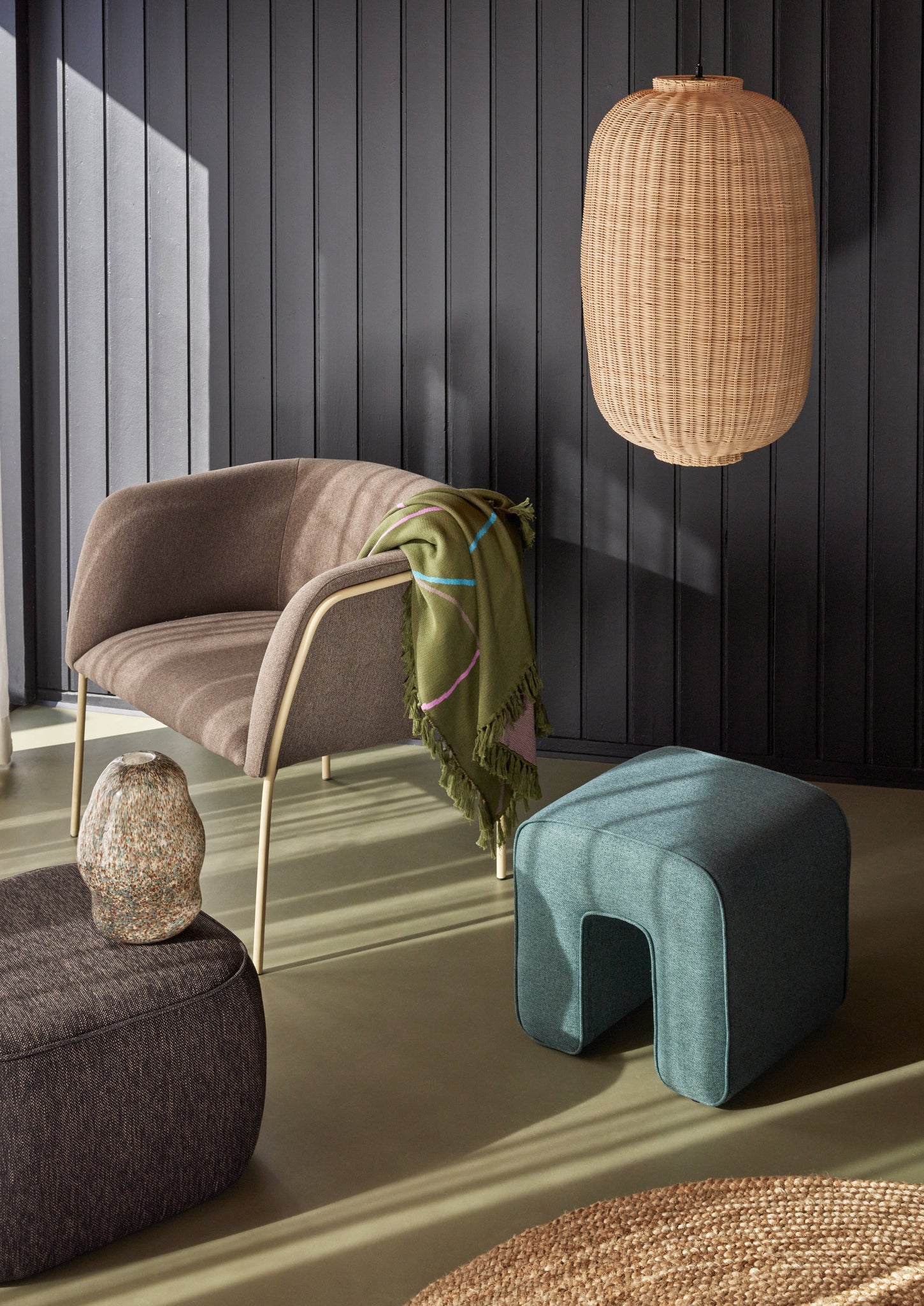 Chand Pendant Oval Natural