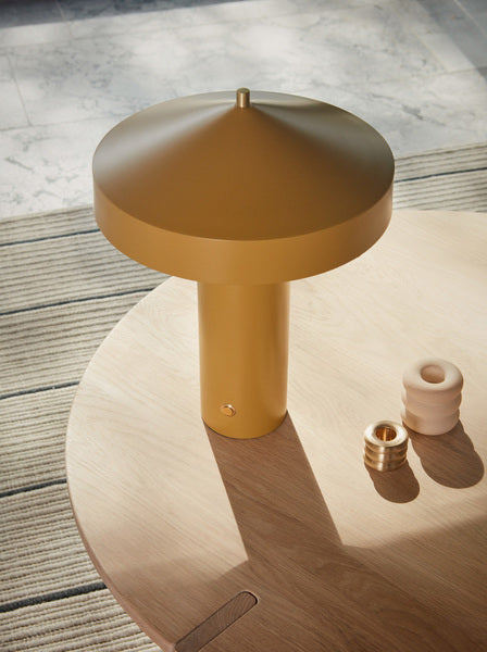 Hatto Table Lamp (EU)