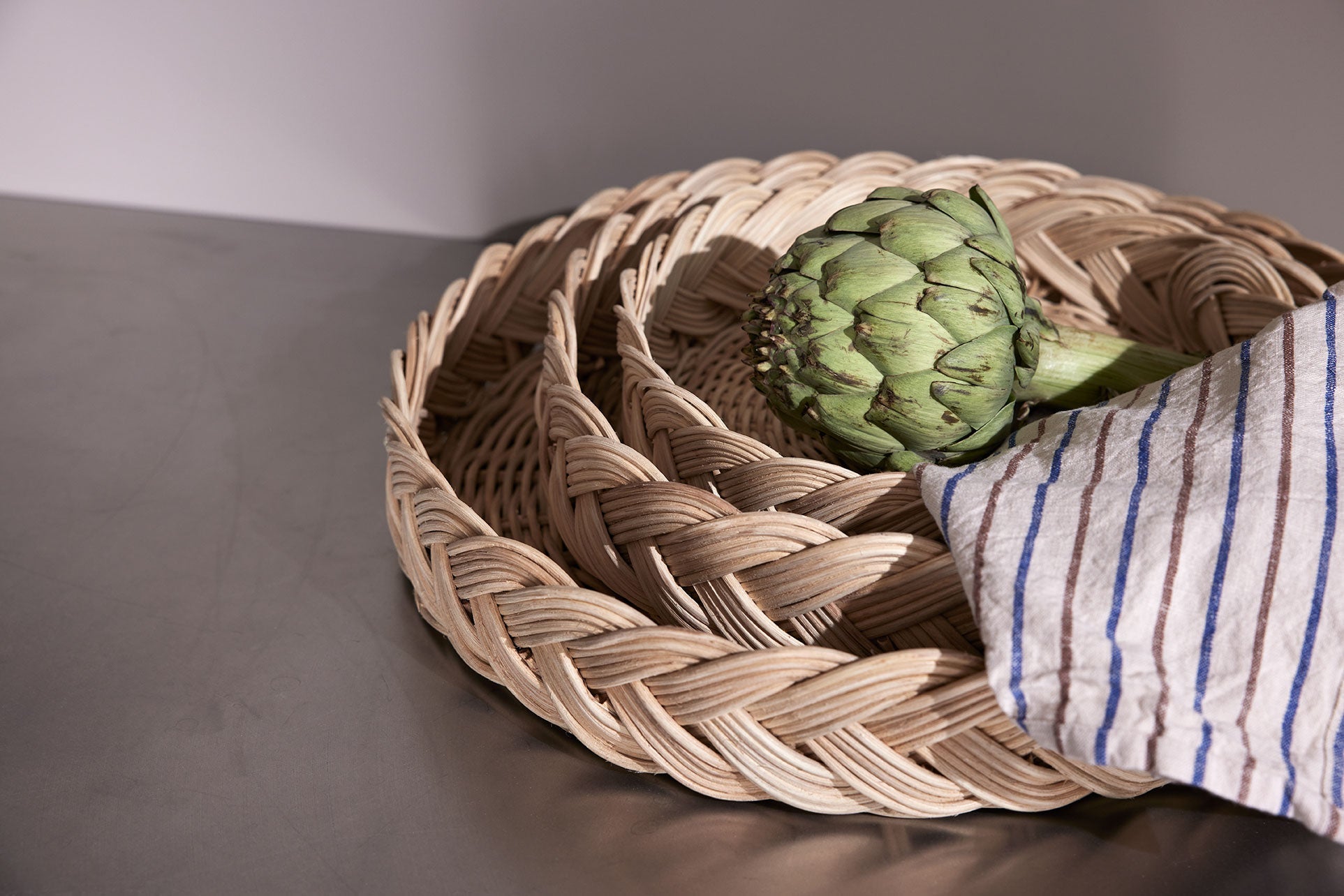 Maru Bread Basket - Medium
