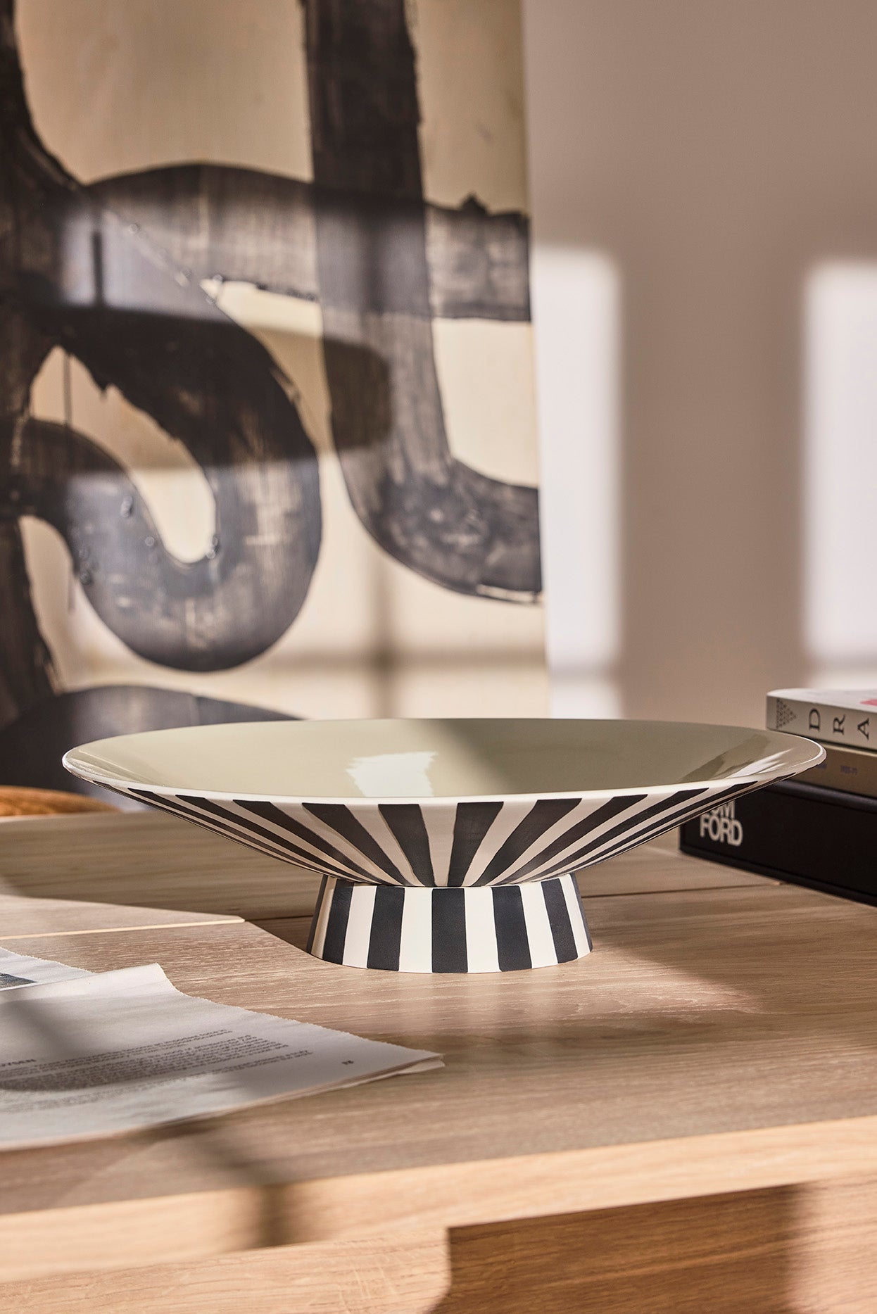 Toppu Centerpiece - Low - White/Black