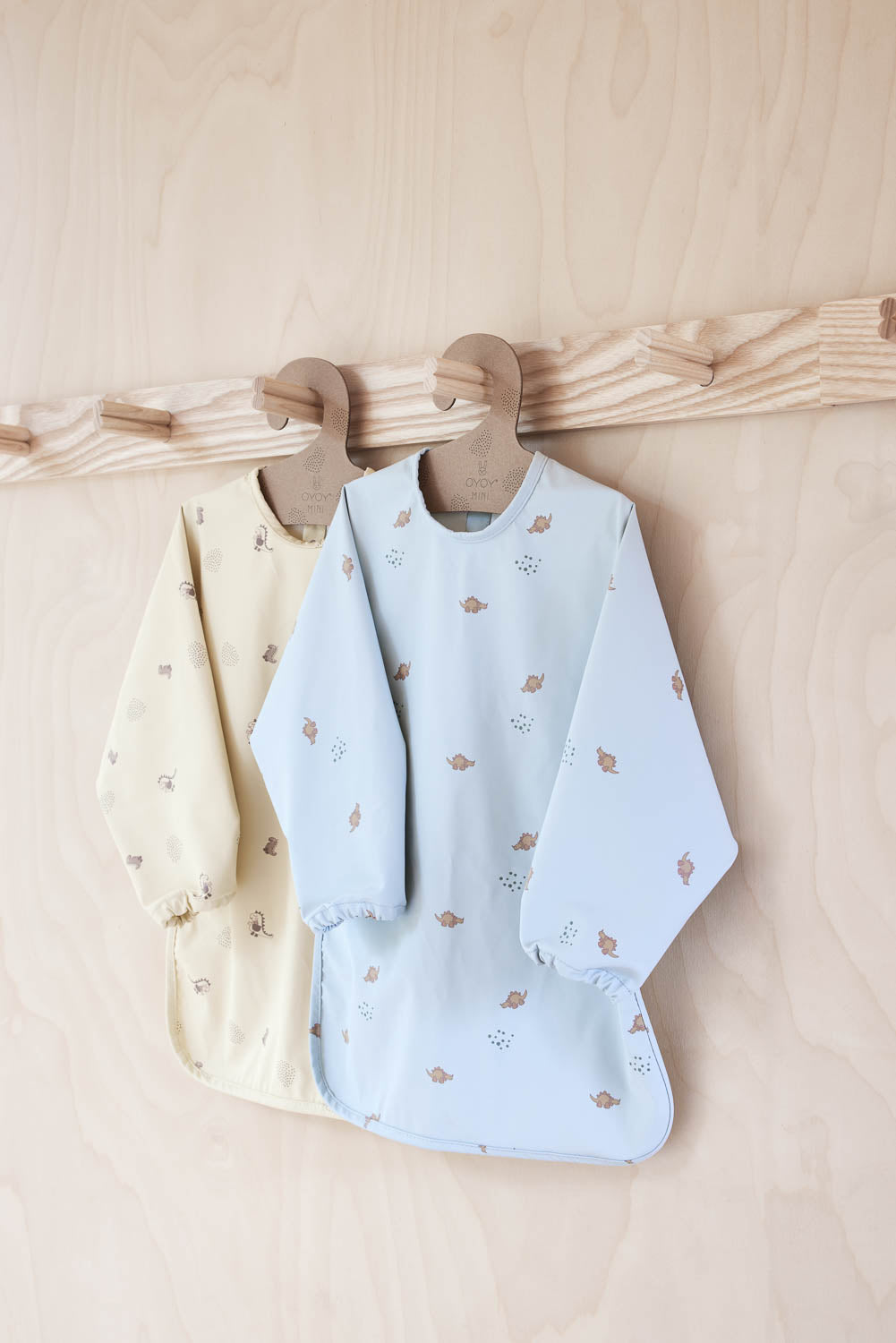 Dino Cape Bib - Vanilla